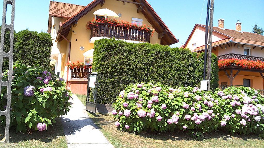 Akacfa Hortenzia Apartman Zalakaros Εξωτερικό φωτογραφία
